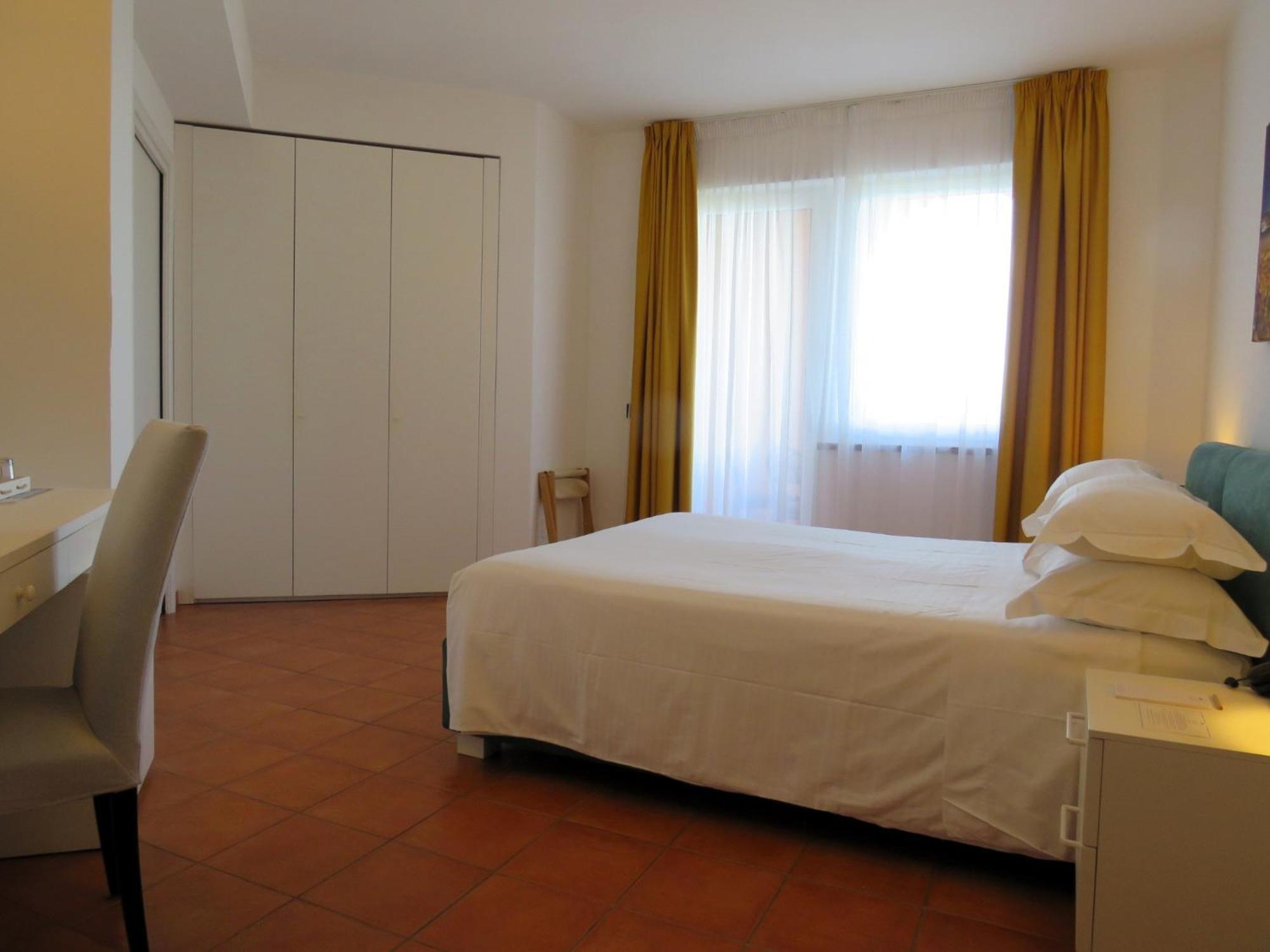 Hotel Villa Domizia Porto Santo Stefano  Bagian luar foto