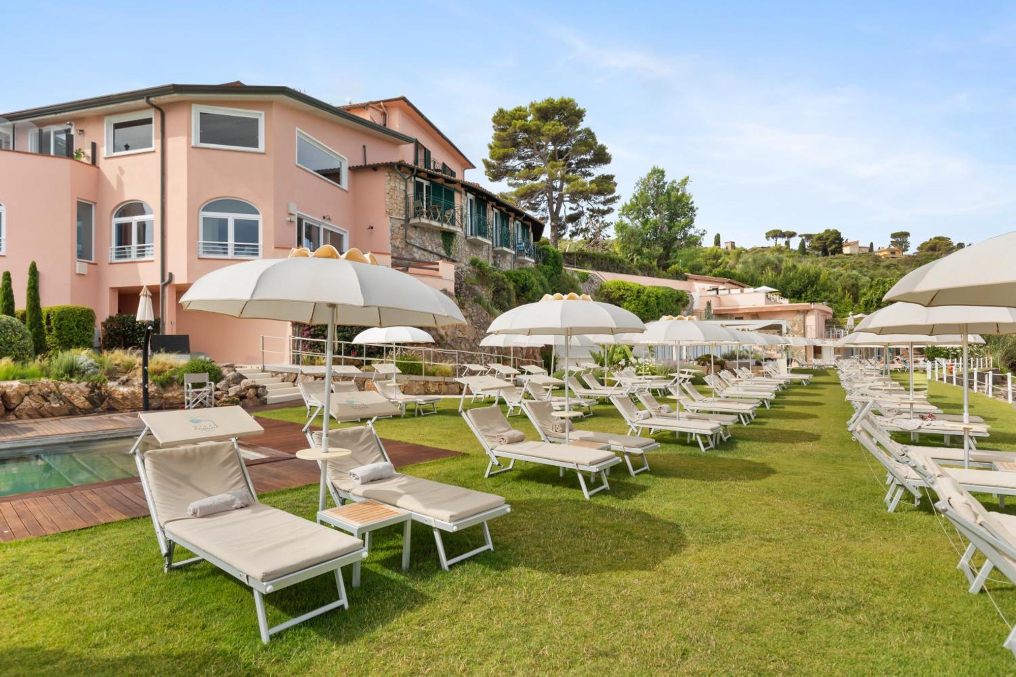 Hotel Villa Domizia Porto Santo Stefano  Bagian luar foto